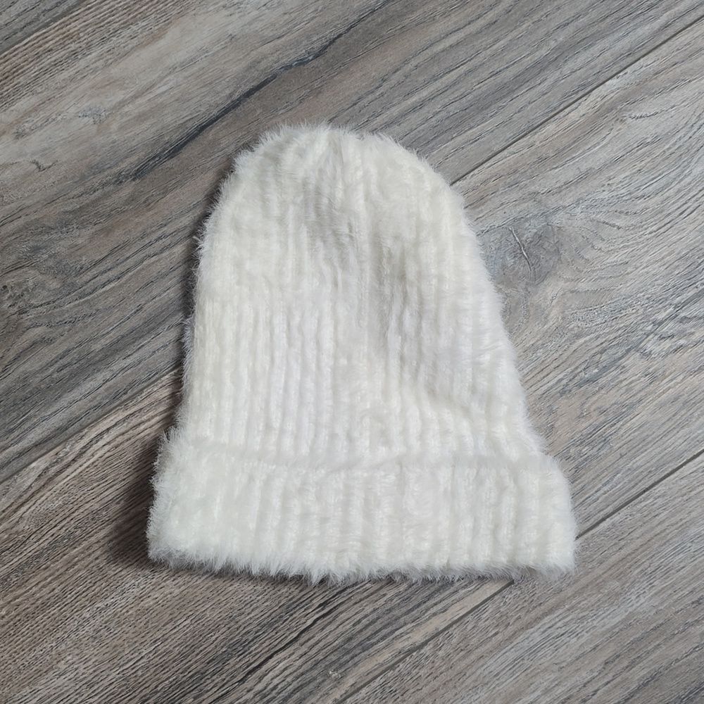 NWOT, ASOS White Beanie